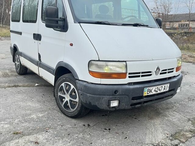 Белый Рено Мастер, объемом двигателя 2.3 л и пробегом 420 тыс. км за 3700 $, фото 1 на Automoto.ua