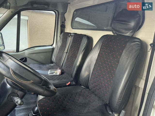 Белый Рено Мастер, объемом двигателя 2.19 л и пробегом 312 тыс. км за 4850 $, фото 29 на Automoto.ua