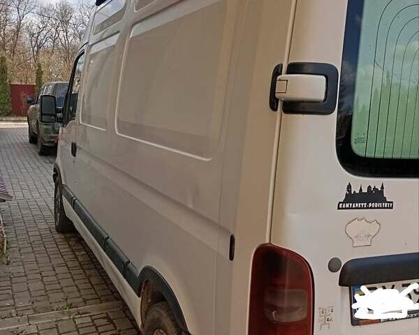 Белый Рено Мастер, объемом двигателя 2.46 л и пробегом 703 тыс. км за 4999 $, фото 6 на Automoto.ua