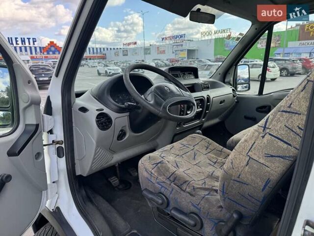 Білий Рено Мастєр, об'ємом двигуна 2.2 л та пробігом 293 тис. км за 4700 $, фото 12 на Automoto.ua