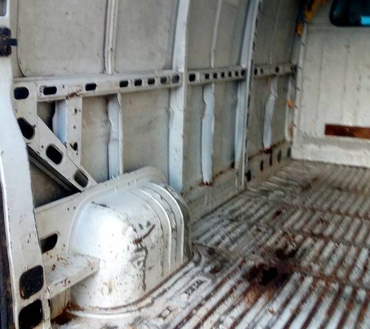 Білий Рено Мастєр, об'ємом двигуна 2.2 л та пробігом 0 тис. км за 4600 $, фото 2 на Automoto.ua