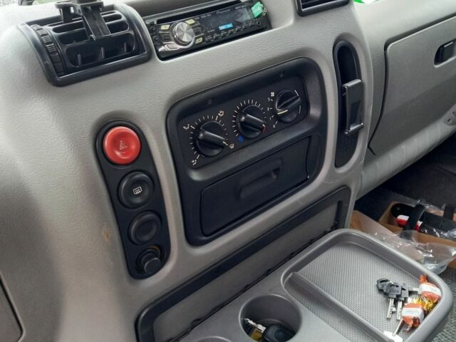 Белый Рено Мастер, объемом двигателя 2.2 л и пробегом 600 тыс. км за 5800 $, фото 13 на Automoto.ua