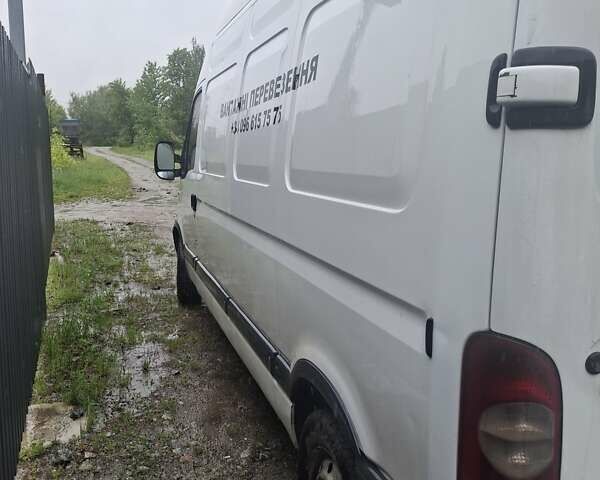 Белый Рено Мастер, объемом двигателя 2.19 л и пробегом 405 тыс. км за 7000 $, фото 1 на Automoto.ua