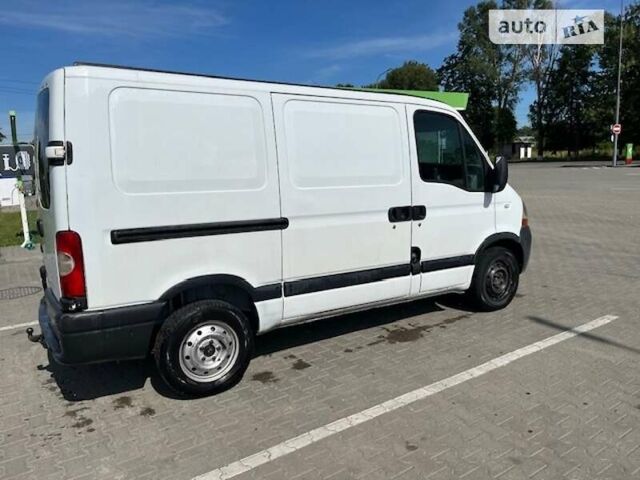 Белый Рено Мастер, объемом двигателя 2.46 л и пробегом 255 тыс. км за 4000 $, фото 3 на Automoto.ua