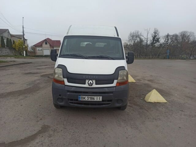 Білий Рено Мастєр, об'ємом двигуна 2.2 л та пробігом 400 тис. км за 5300 $, фото 1 на Automoto.ua