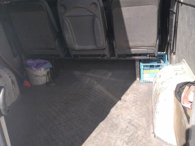 Рено Мастєр 2005 у Хмельницькому на Automoto.ua Білий Рено Мастєр, об'ємом двигуна 2.5 л та пробігом 399 тис. км за 8500 $, фото 8 на Automoto.ua