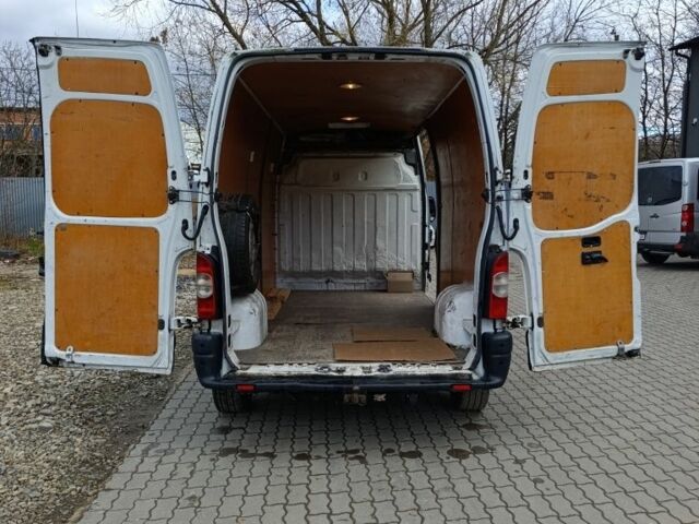 Белый Рено Мастер, объемом двигателя 3 л и пробегом 460 тыс. км за 7700 $, фото 11 на Automoto.ua