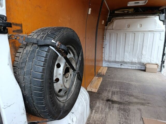 Белый Рено Мастер, объемом двигателя 3 л и пробегом 460 тыс. км за 7700 $, фото 13 на Automoto.ua