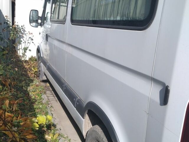 Рено Мастєр 2005 у Хмельницькому на Automoto.ua Білий Рено Мастєр, об'ємом двигуна 2.5 л та пробігом 399 тис. км за 8500 $, фото 4 на Automoto.ua