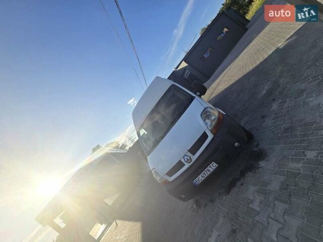 Білий Рено Мастєр, об'ємом двигуна 2.5 л та пробігом 470 тис. км за 7550 $, фото 2 на Automoto.ua
