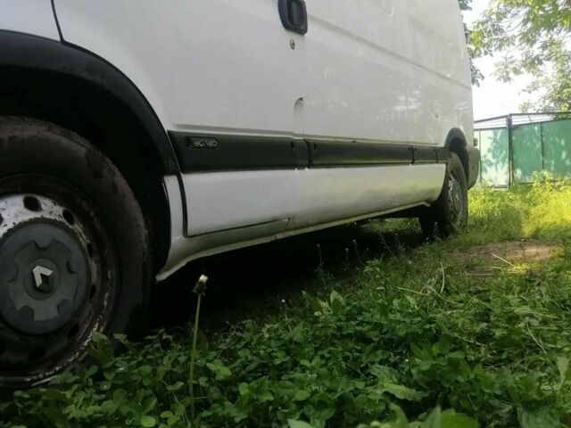 Білий Рено Мастєр, об'ємом двигуна 0 л та пробігом 300 тис. км за 4600 $, фото 2 на Automoto.ua