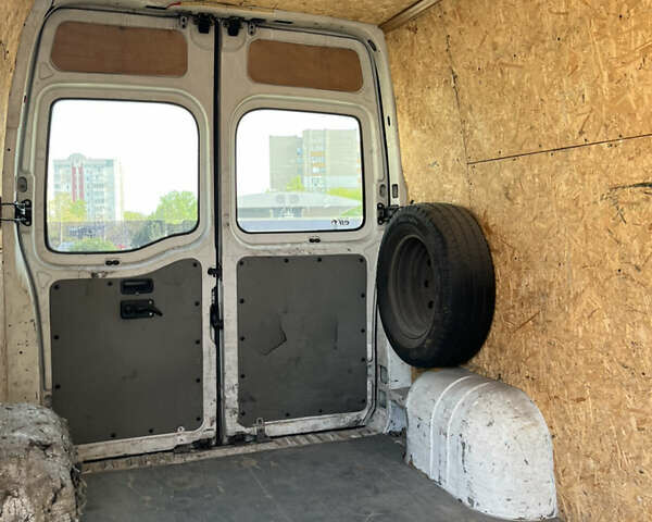 Білий Рено Мастєр, об'ємом двигуна 2.46 л та пробігом 480 тис. км за 6299 $, фото 7 на Automoto.ua