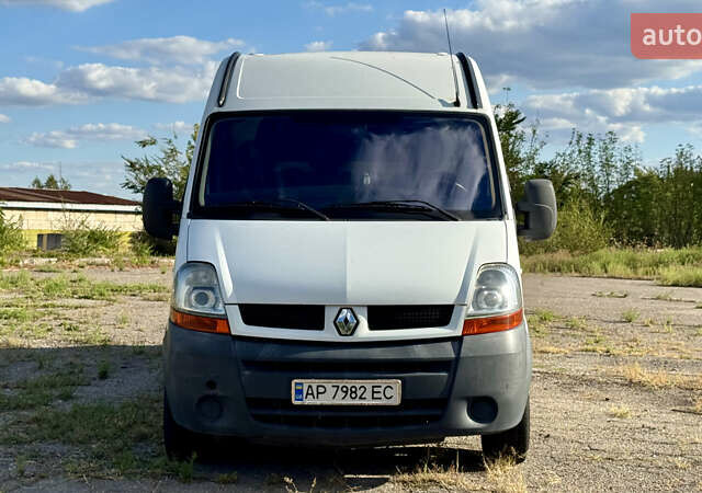 Белый Рено Мастер, объемом двигателя 2.3 л и пробегом 484 тыс. км за 8200 $, фото 1 на Automoto.ua