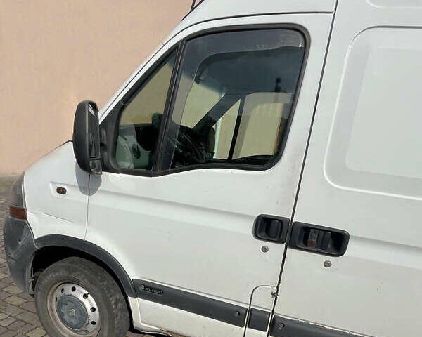 Белый Рено Мастер, объемом двигателя 2.46 л и пробегом 500 тыс. км за 6800 $, фото 6 на Automoto.ua