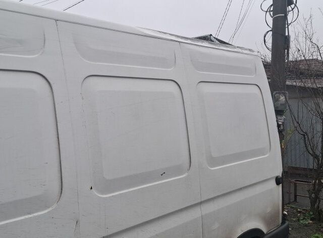 Белый Рено Мастер, объемом двигателя 2.5 л и пробегом 533 тыс. км за 4500 $, фото 4 на Automoto.ua