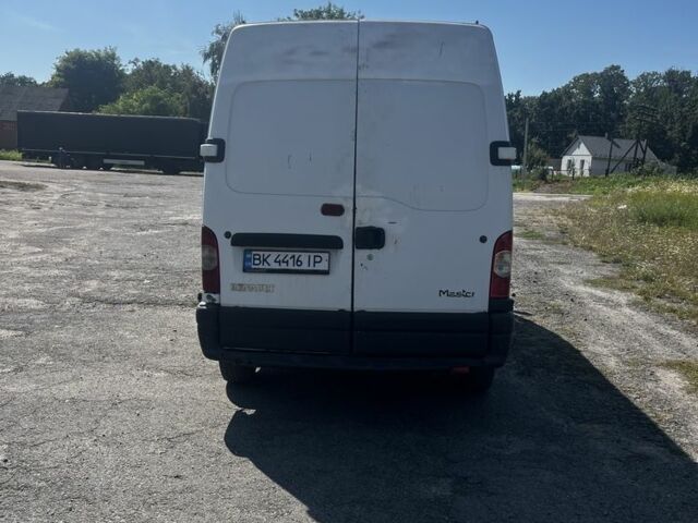 Белый Рено Мастер, объемом двигателя 2.5 л и пробегом 413 тыс. км за 5800 $, фото 2 на Automoto.ua