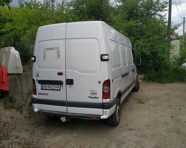 Белый Рено Мастер, объемом двигателя 2.5 л и пробегом 525 тыс. км за 6700 $, фото 2 на Automoto.ua