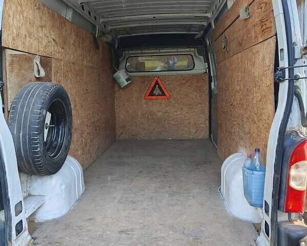 Білий Рено Мастєр, об'ємом двигуна 2.5 л та пробігом 317 тис. км за 8000 $, фото 13 на Automoto.ua