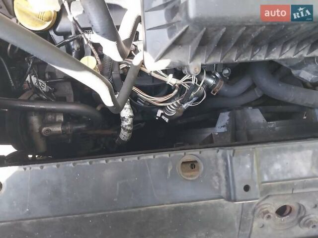 Білий Рено Мастєр, об'ємом двигуна 2.5 л та пробігом 439 тис. км за 6300 $, фото 13 на Automoto.ua