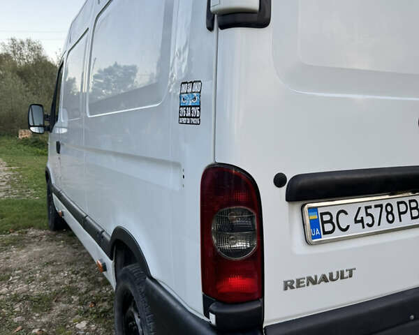Белый Рено Мастер, объемом двигателя 2.5 л и пробегом 440 тыс. км за 7300 $, фото 5 на Automoto.ua