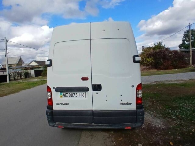 Белый Рено Мастер, объемом двигателя 2.5 л и пробегом 417 тыс. км за 7600 $, фото 3 на Automoto.ua