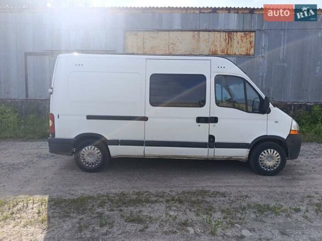 Белый Рено Мастер, объемом двигателя 2.46 л и пробегом 350 тыс. км за 5800 $, фото 1 на Automoto.ua