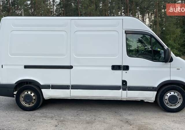 Белый Рено Мастер, объемом двигателя 2.5 л и пробегом 563 тыс. км за 7700 $, фото 5 на Automoto.ua