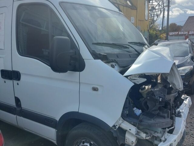 Білий Рено Мастєр, об'ємом двигуна 0 л та пробігом 520 тис. км за 3811 $, фото 3 на Automoto.ua