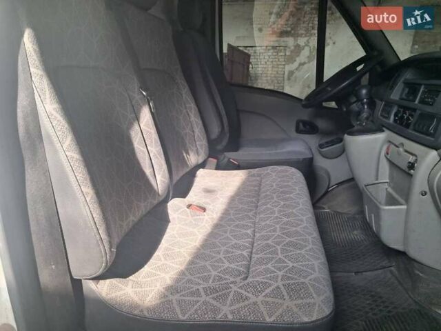 Белый Рено Мастер, объемом двигателя 2.46 л и пробегом 400 тыс. км за 5950 $, фото 8 на Automoto.ua