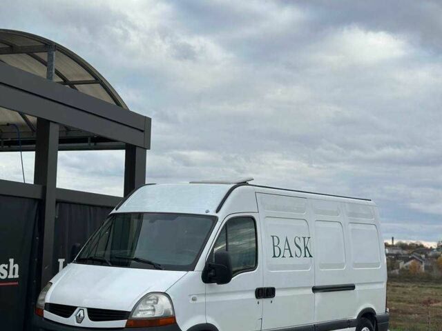 Белый Рено Мастер, объемом двигателя 2.5 л и пробегом 300 тыс. км за 3999 $, фото 1 на Automoto.ua