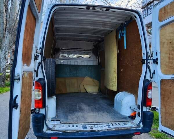 Белый Рено Мастер, объемом двигателя 2.46 л и пробегом 363 тыс. км за 6800 $, фото 10 на Automoto.ua