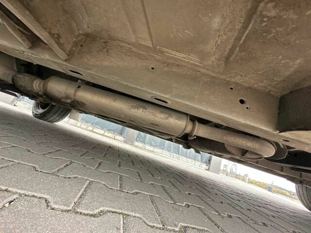 Белый Рено Мастер, объемом двигателя 2.5 л и пробегом 300 тыс. км за 3999 $, фото 8 на Automoto.ua