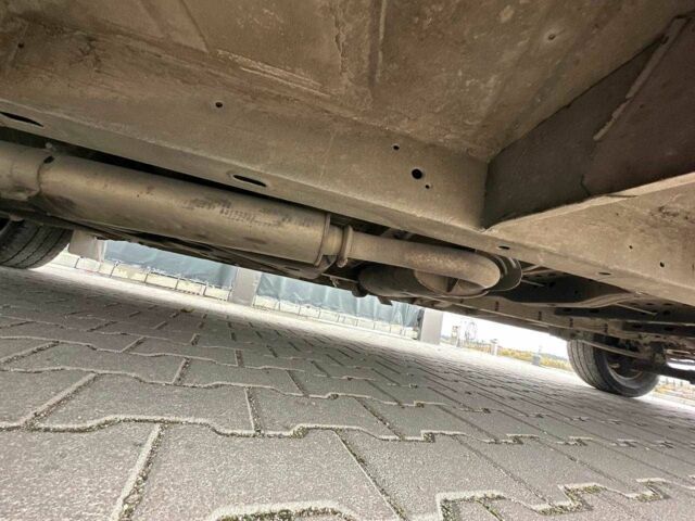 Белый Рено Мастер, объемом двигателя 2.5 л и пробегом 300 тыс. км за 3999 $, фото 9 на Automoto.ua