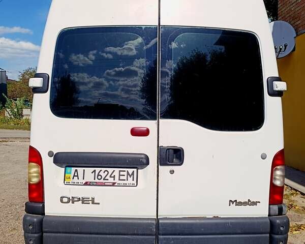 Белый Рено Мастер, объемом двигателя 2.5 л и пробегом 436 тыс. км за 9000 $, фото 4 на Automoto.ua