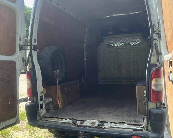 Білий Рено Мастєр, об'ємом двигуна 2.5 л та пробігом 290 тис. км за 7300 $, фото 5 на Automoto.ua