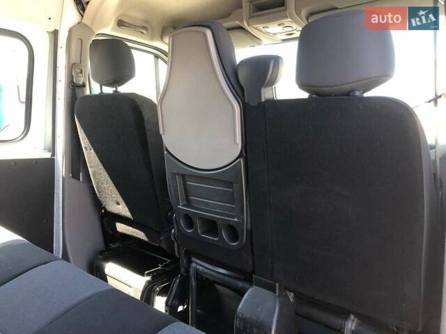 Белый Рено Мастер, объемом двигателя 2.3 л и пробегом 372 тыс. км за 13000 $, фото 22 на Automoto.ua