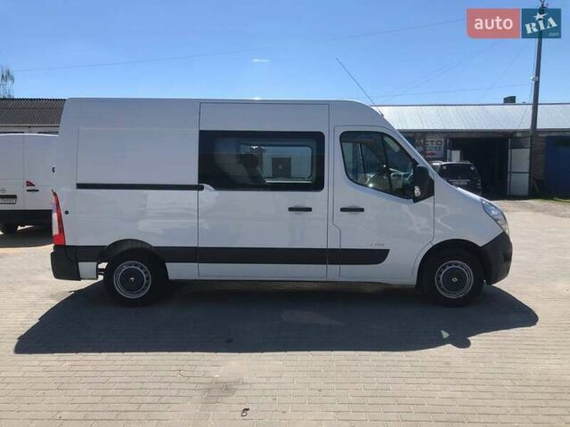 Белый Рено Мастер, объемом двигателя 2.3 л и пробегом 372 тыс. км за 13000 $, фото 5 на Automoto.ua