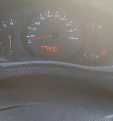 Білий Рено Мастєр, об'ємом двигуна 2.3 л та пробігом 540 тис. км за 12800 $, фото 7 на Automoto.ua