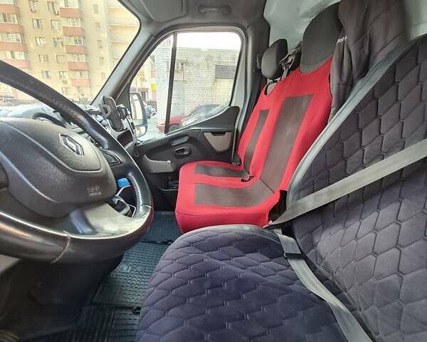 Белый Рено Мастер, объемом двигателя 2.3 л и пробегом 340 тыс. км за 9200 $, фото 18 на Automoto.ua