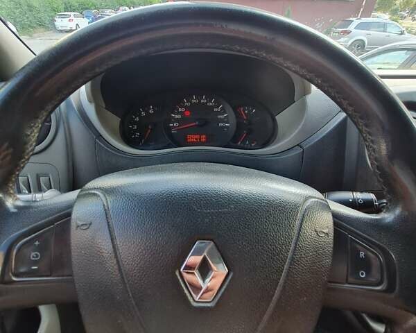 Белый Рено Мастер, объемом двигателя 2.3 л и пробегом 340 тыс. км за 9200 $, фото 27 на Automoto.ua