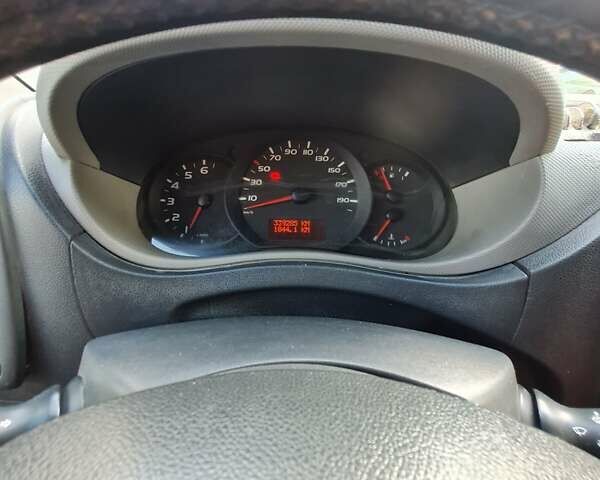 Белый Рено Мастер, объемом двигателя 2.3 л и пробегом 340 тыс. км за 9200 $, фото 4 на Automoto.ua