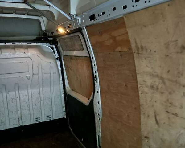 Білий Рено Мастєр, об'ємом двигуна 2.3 л та пробігом 279 тис. км за 11500 $, фото 13 на Automoto.ua