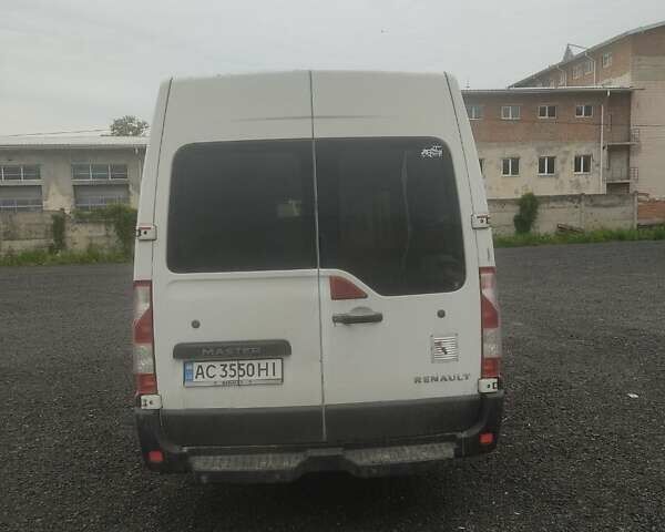 Білий Рено Мастєр, об'ємом двигуна 2.3 л та пробігом 458 тис. км за 13800 $, фото 4 на Automoto.ua