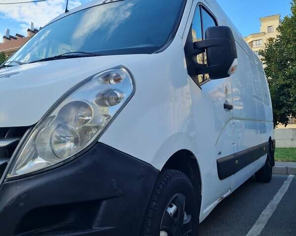 Белый Рено Мастер, объемом двигателя 2.3 л и пробегом 340 тыс. км за 9200 $, фото 14 на Automoto.ua