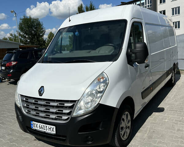 Белый Рено Мастер, объемом двигателя 2.3 л и пробегом 304 тыс. км за 13000 $, фото 1 на Automoto.ua