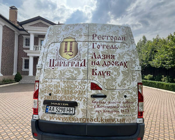 Белый Рено Мастер, объемом двигателя 2.3 л и пробегом 106 тыс. км за 20000 $, фото 3 на Automoto.ua