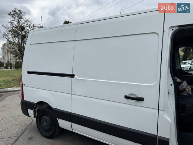 Белый Рено Мастер, объемом двигателя 2.3 л и пробегом 531 тыс. км за 10700 $, фото 11 на Automoto.ua