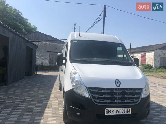 Белый Рено Мастер, объемом двигателя 2.3 л и пробегом 380 тыс. км за 8900 $, фото 1 на Automoto.ua