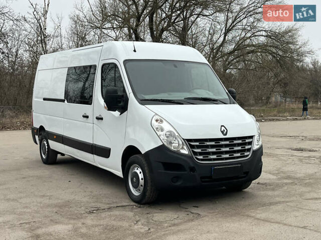 Белый Рено Мастер, объемом двигателя 2.3 л и пробегом 280 тыс. км за 11900 $, фото 5 на Automoto.ua