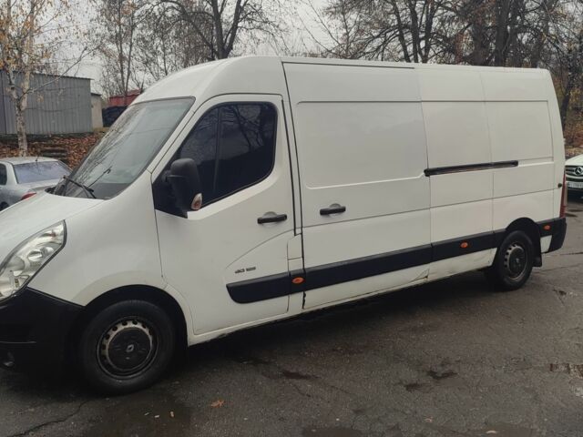 Белый Рено Мастер, объемом двигателя 2.3 л и пробегом 374 тыс. км за 11000 $, фото 2 на Automoto.ua